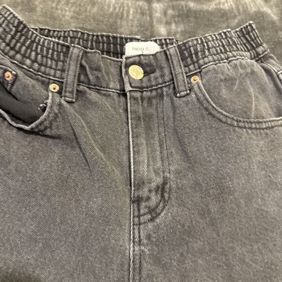 Forever 21-Women's Cropped Jeans-Size XS Elastic Waist 5-Pocket-Black - Picture 5 of 13